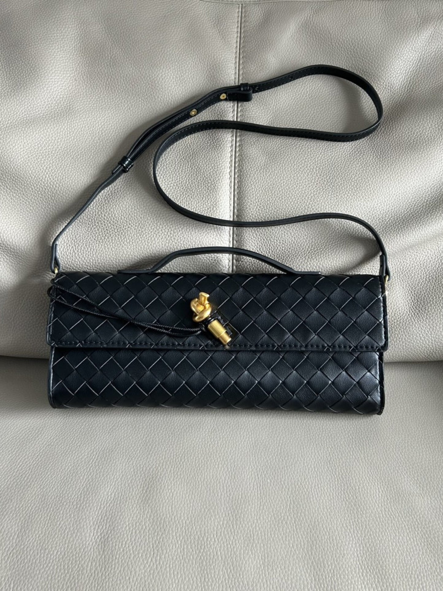 Vera Velvet Bag