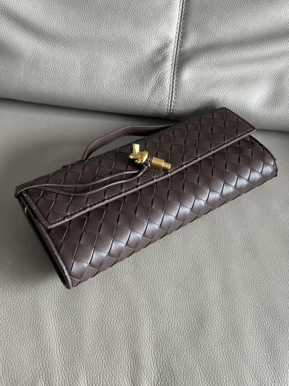 Vera Velvet Bag