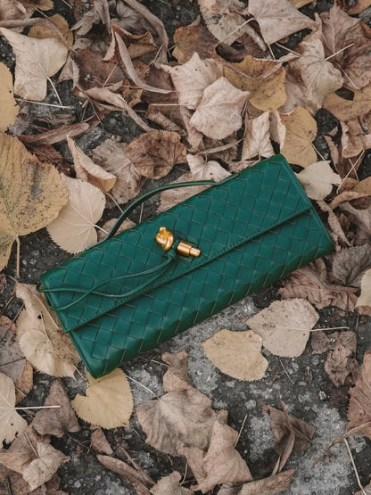 Vera Velvet Bag