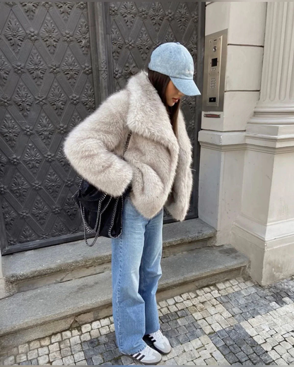 Bruna™ | Faux fur coat