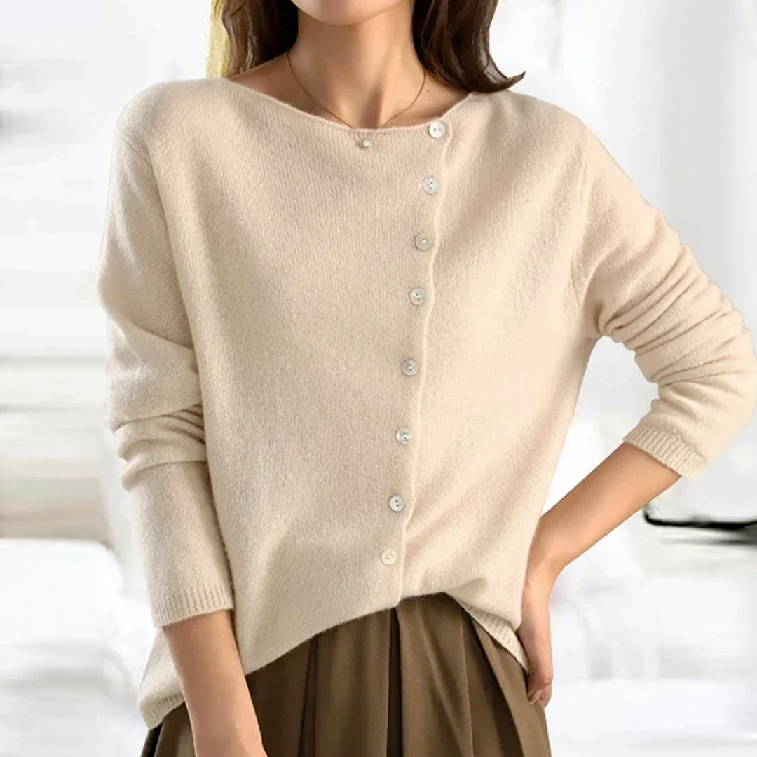 The Cloe™ - Classic Buttoned Knit Cardigan